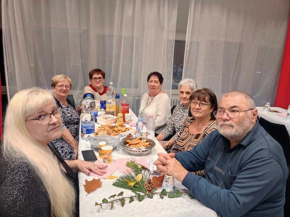 pecsi csop oszi parti
